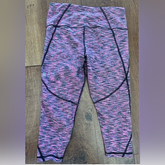 Victoria’s secret VSX cropped leggings bundle 4 pairs Sz Small activewear - Picture 3 of 14